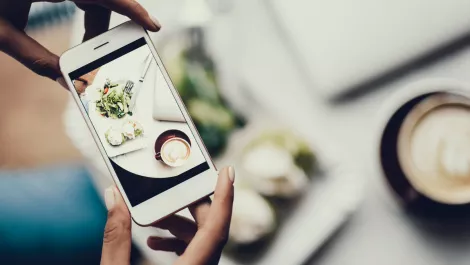 Retailers must prepare for social media revolution
